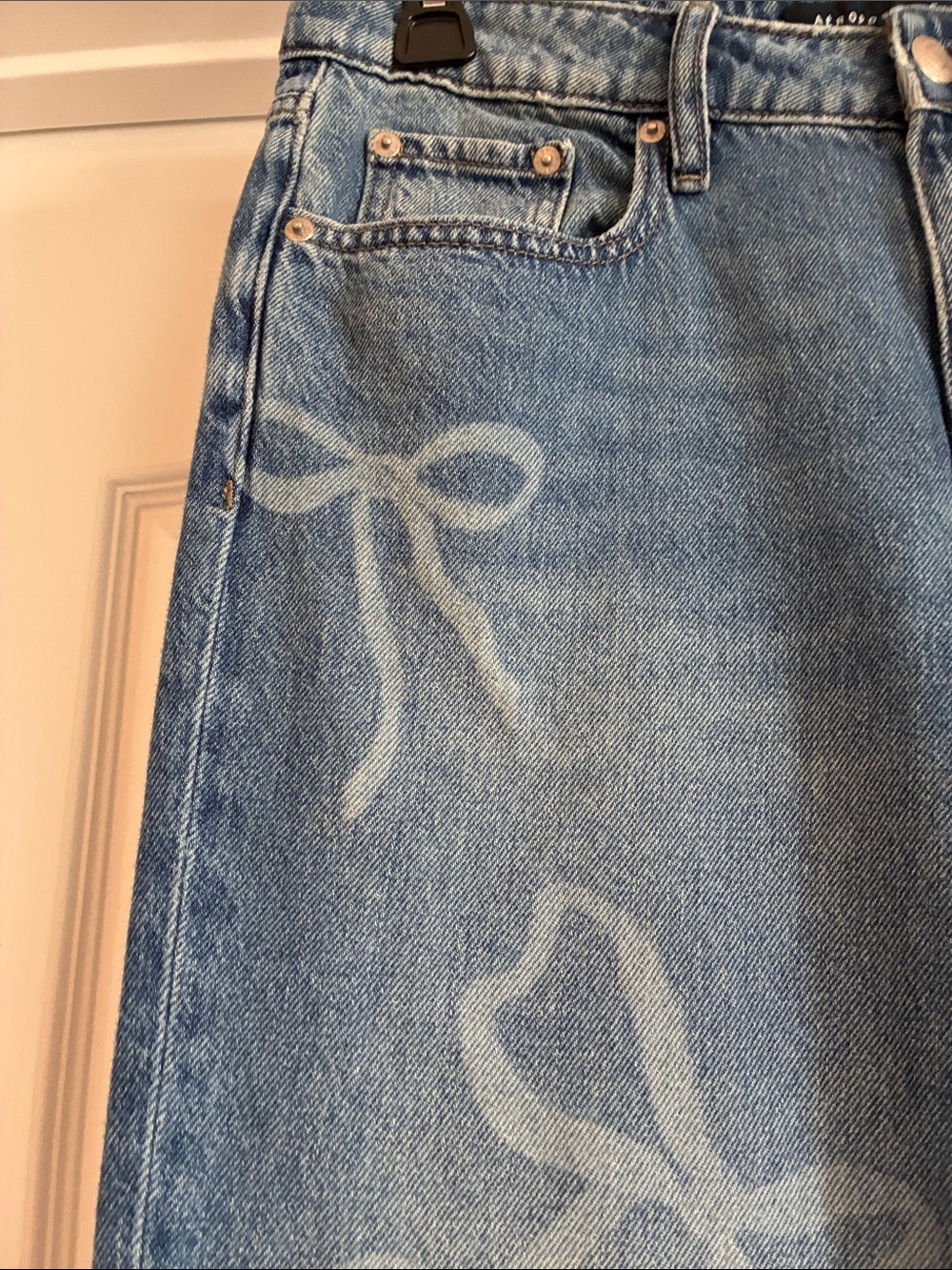 Coquette Y2K Dreamy Low Rise Baggy Aero Jeans Size 6 Oversized Styling - Picture 8 of 10